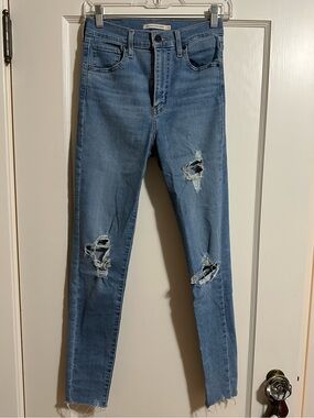 Levi's Light Blue Distressed Skinny Jeans